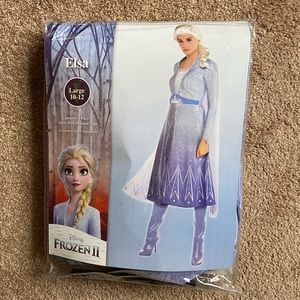 New! HALLOWEEN COSTUME Elsa size: large 10/12